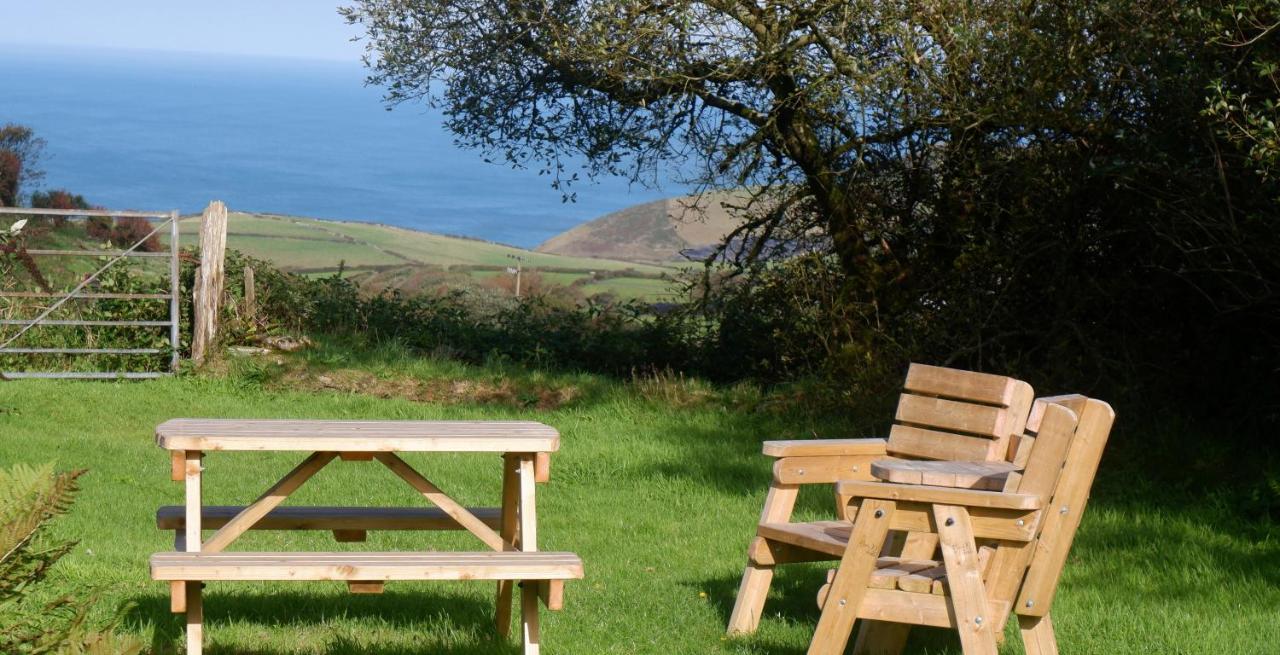 Polrunny Farm Sloe Cottage With A Sea View Боскасъл Екстериор снимка